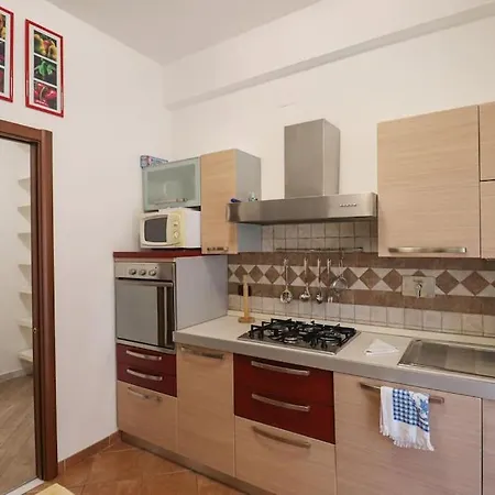 We - Castiglione 82 - * Rom