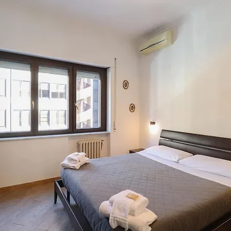 Apartment We - Castiglione 82 -